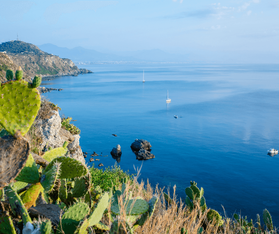 Messina, blaues Wasser, eine der schönsten Städte Siziliens