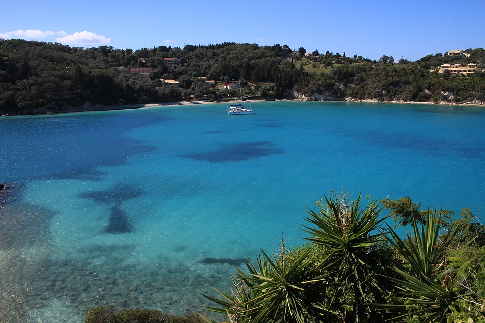 Playas de aguas cristalinas para navegar por Lefkada