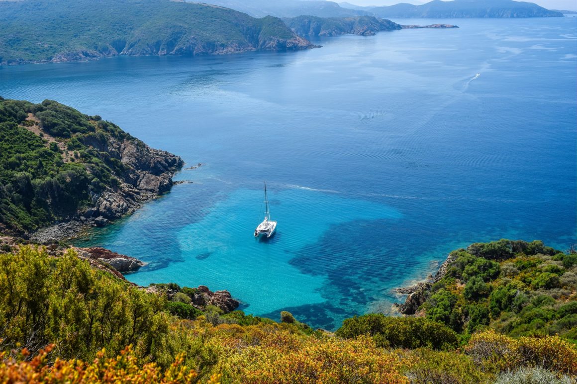 Viaja en barco en enero por las aguas turquesas de las mejores destinaciones