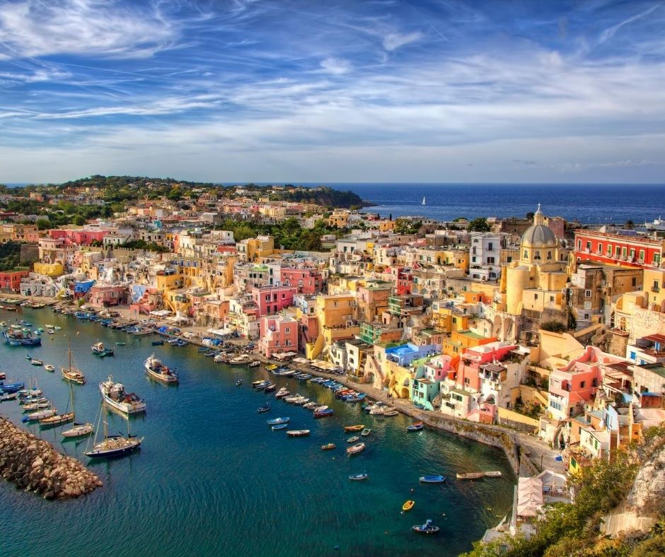 Foto di Napoli, un'affascinante città vista dall'alto