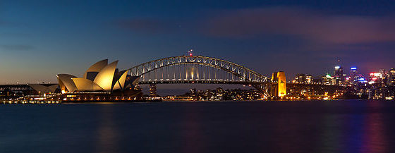Sydney harbour bridge at night