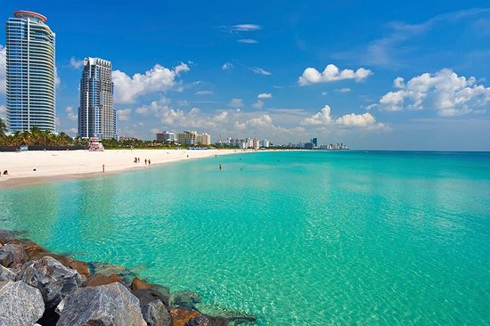 Miami skyline from the beach, clear water, Miami Nautal