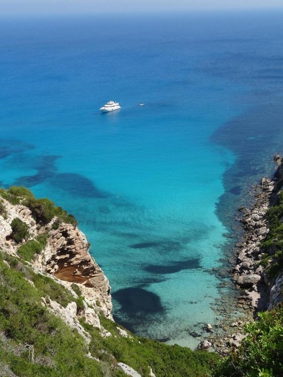 luxury-yacht-trip-to-south-peloponnese