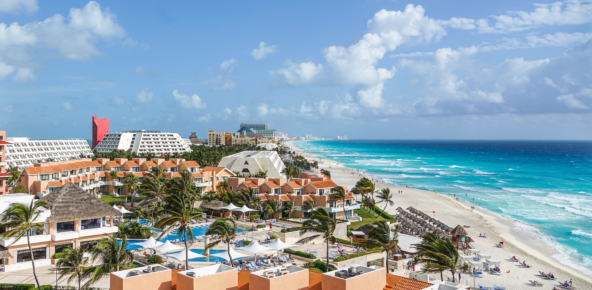 Beach in Cancun, Charter in Cancun