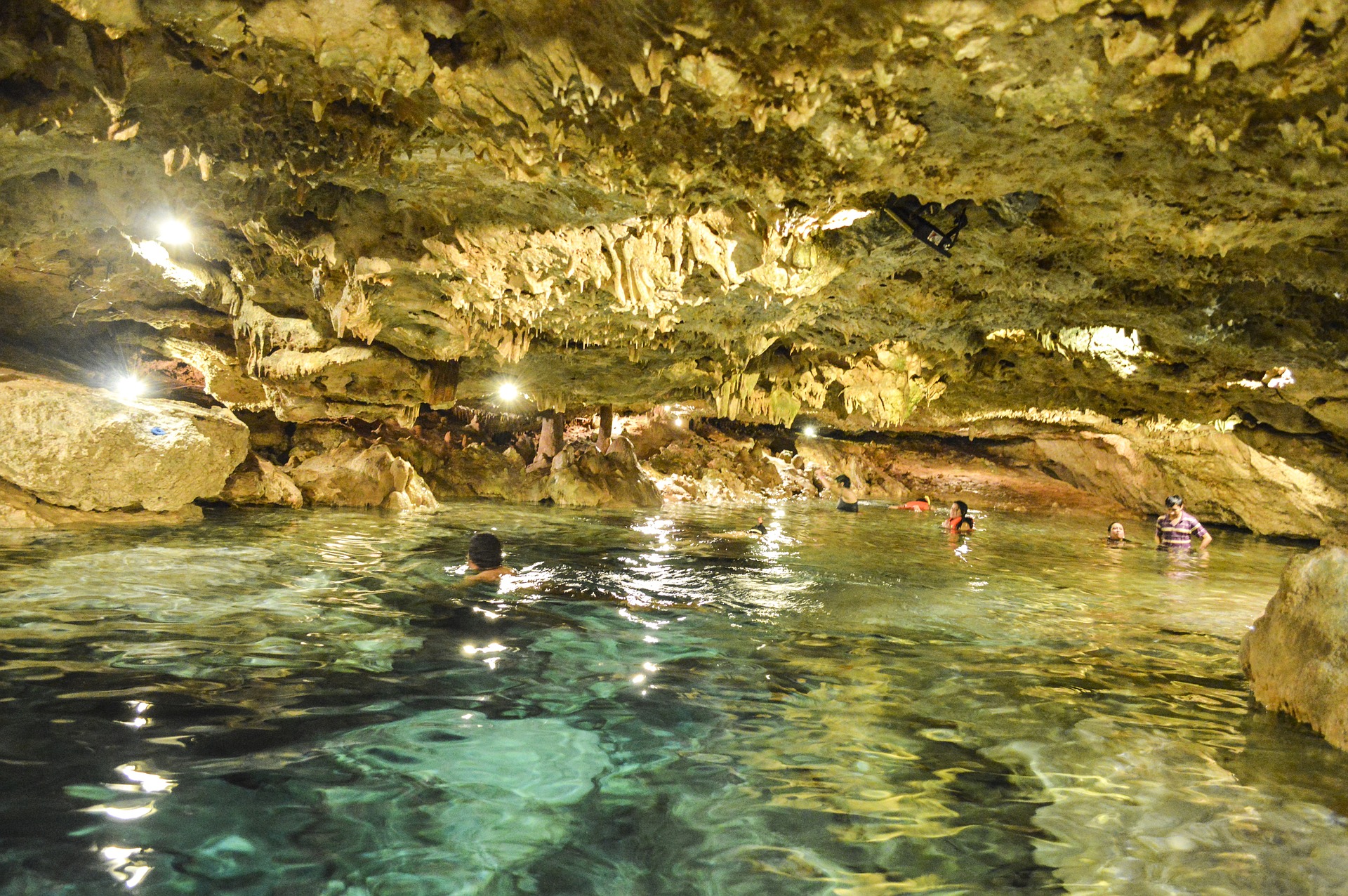 Great maya reef, cave, charter in cancun