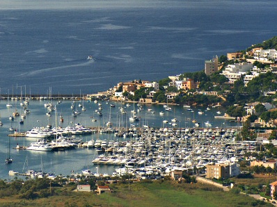 Luxurious Yachts in the Port d'Andratx, ideal for your sailing itinerary in Mallorca