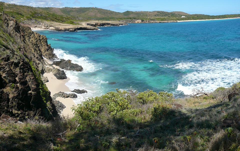 Your Martinique holidays are topped off by the crystal clear waters