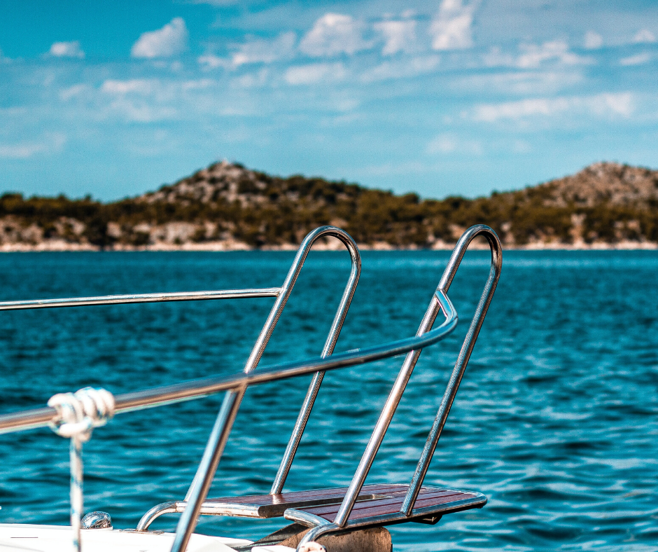 Views from the boat´s ladder