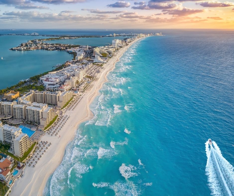 Cancun city and the ocean