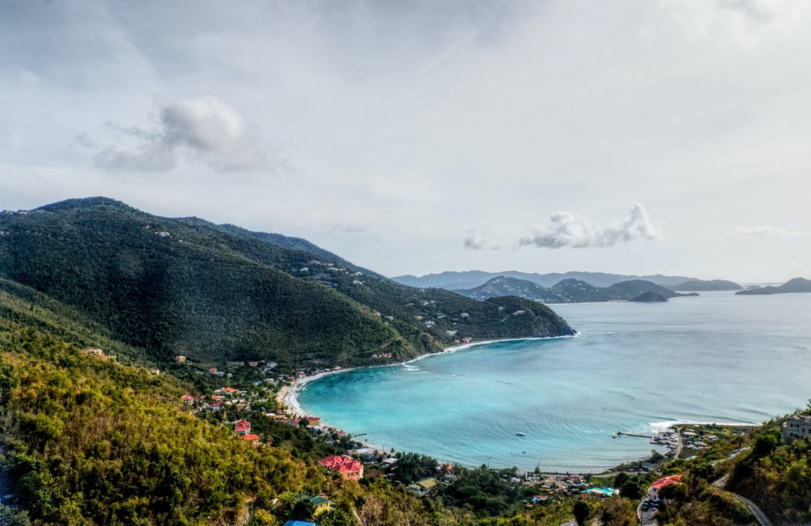 Tortola, Birtish Virgin Islands, Beach and mountains, Tortola beaches, sailing in Tortola, Tortila