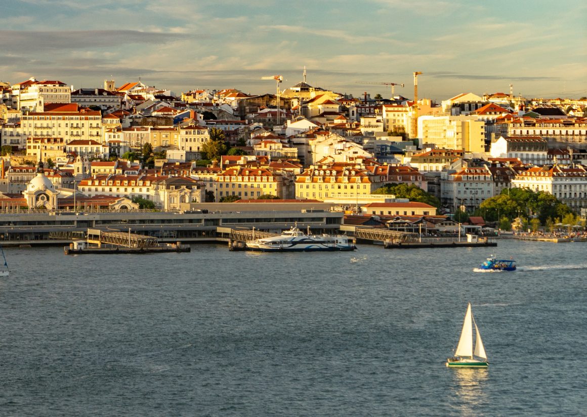 Lisbon, Lisboa Region, Portugal, City, Sun